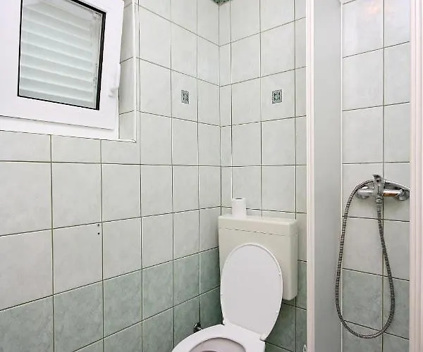 Appartement By The Sea Kampor, Rab - 5059 *